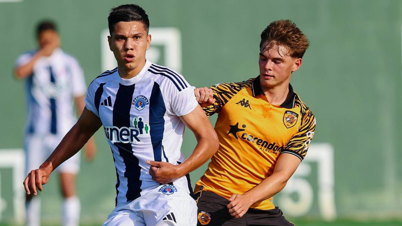 Hull City, Paşa'yı devirdi