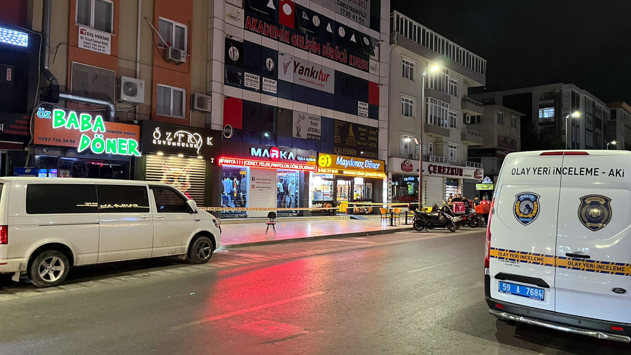 Kimliğini göstermemek için bekçiyi bıçakladı