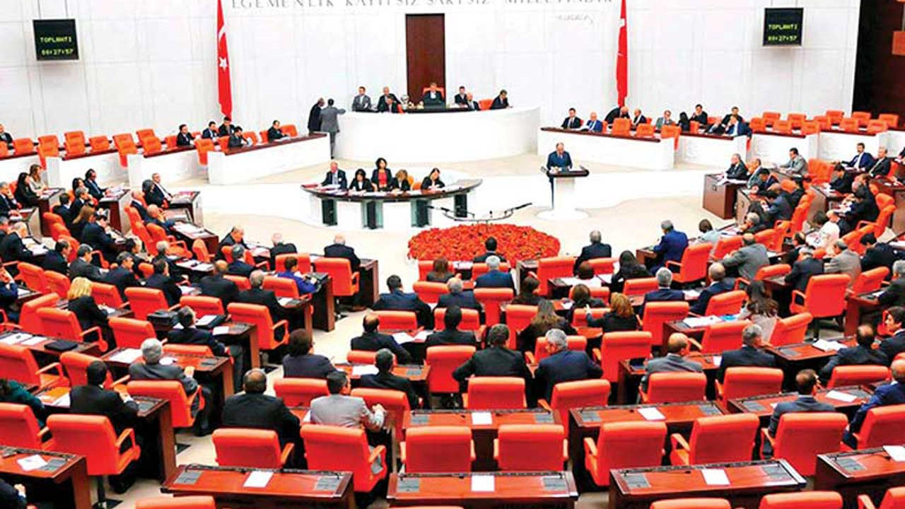 Meclis tatile girdi, 1302 kanun teklifi '0' kabul