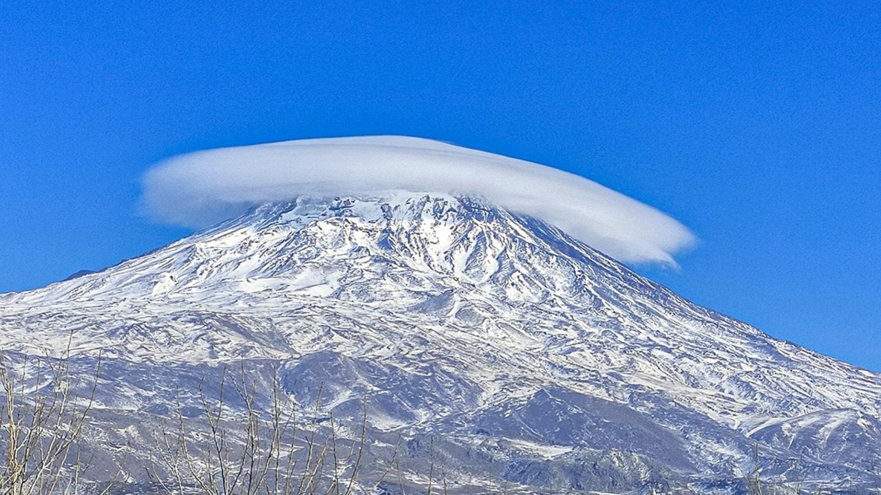 Ağrı Dağı alarm veriyor: Son 37 yılda yüzde 41 eridi