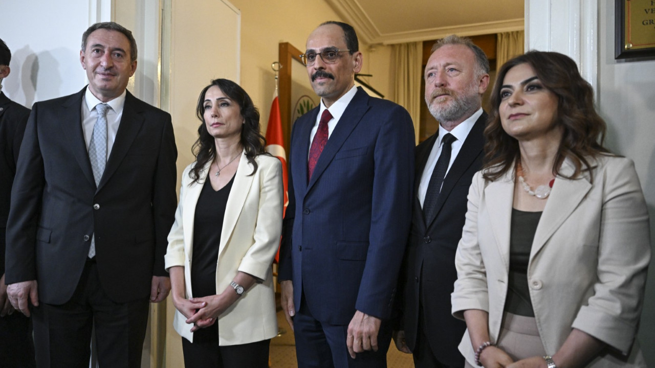 DEM Parti: MİT ile yaptığımız görüşme gizli