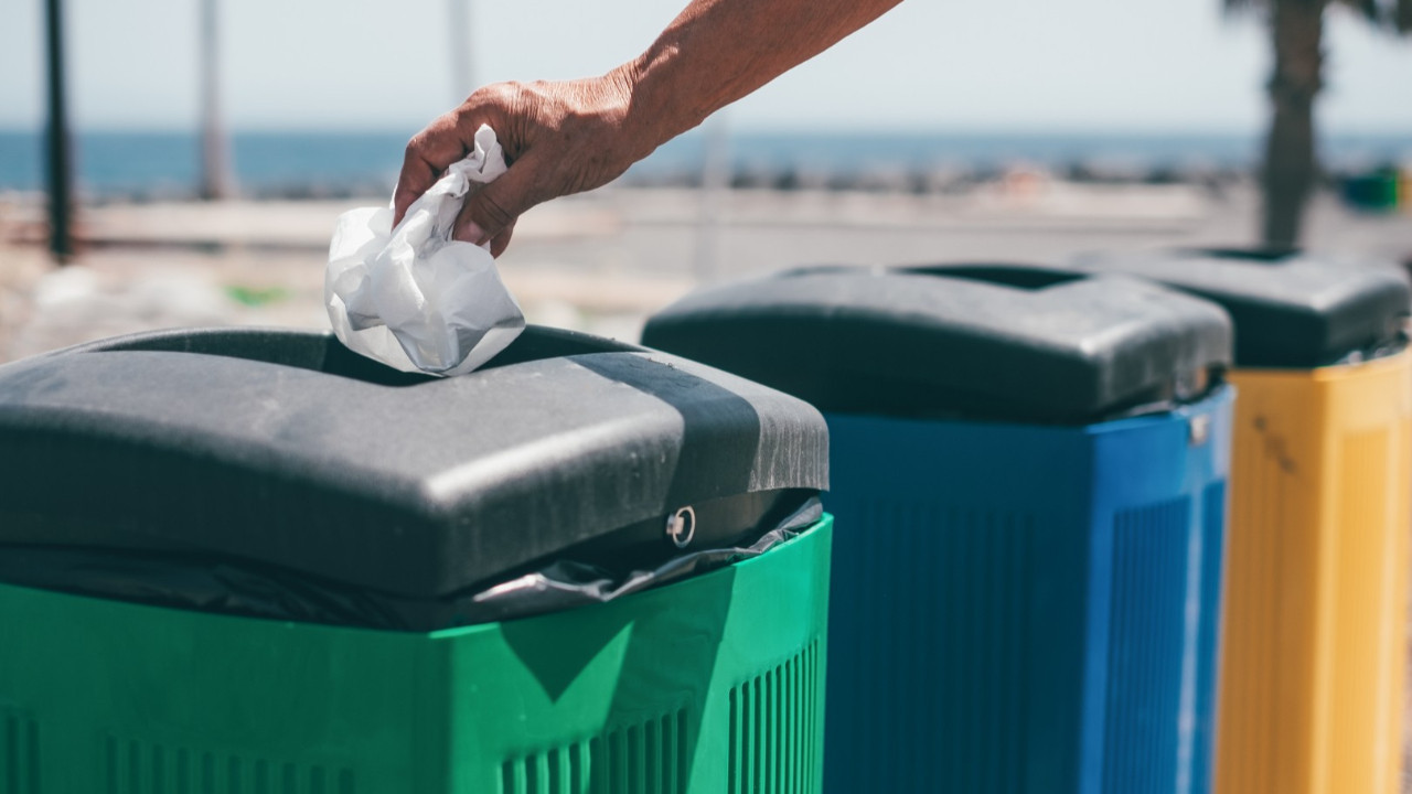 AB ile Fransa arasında çöp krizi