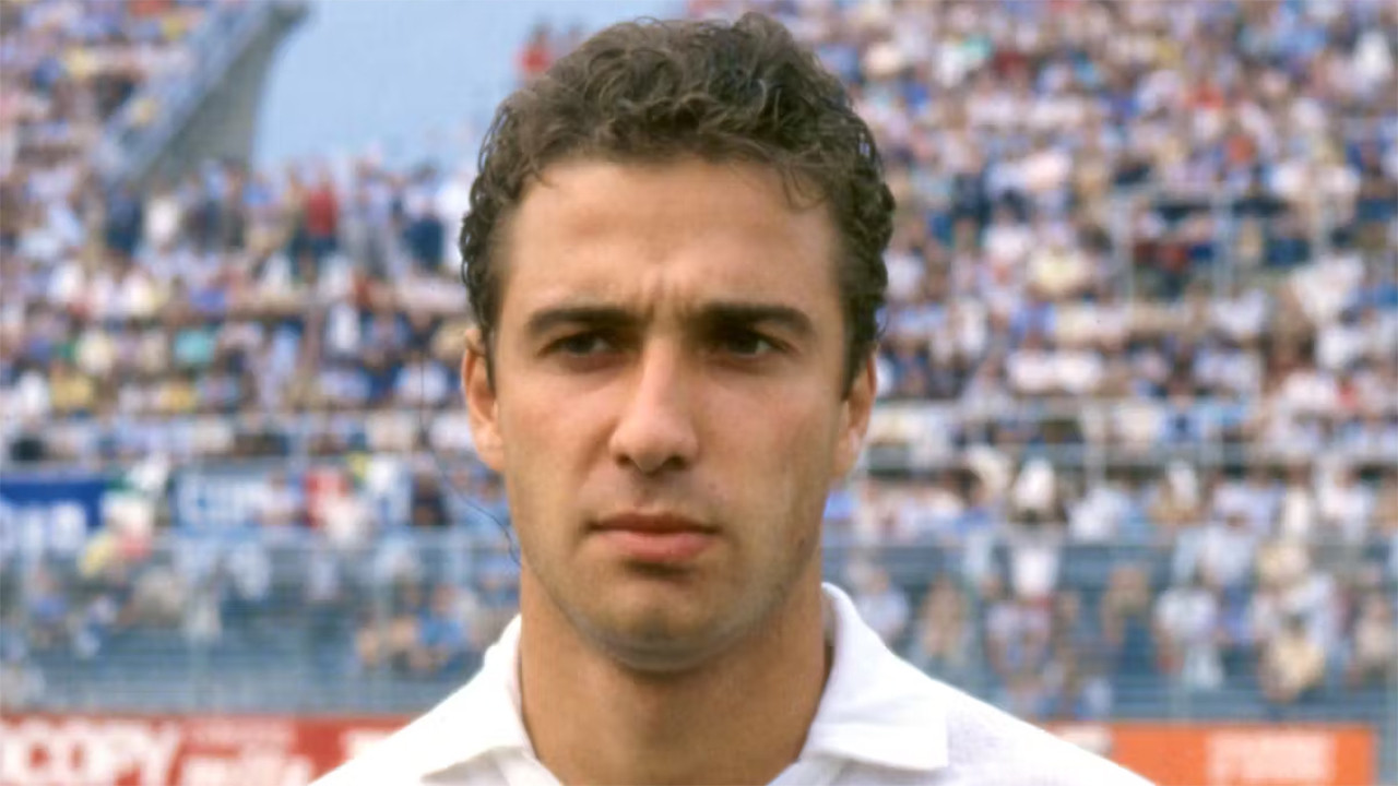 İtalyan efsane futbolcu ölü bulundu: İntihar şüphesi