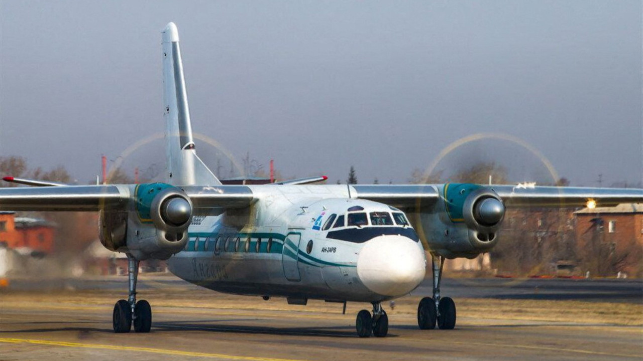 49 kişiyi taşıyan uçak kaybolmuştu: Enkazı bulundu