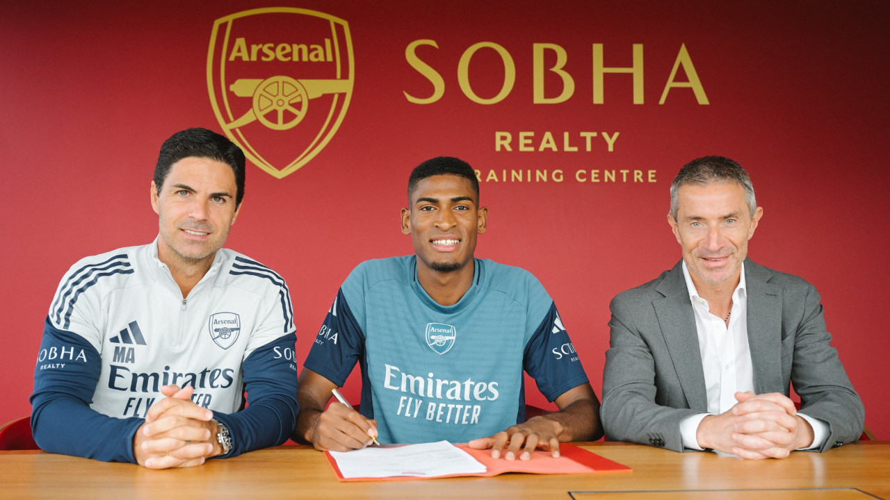 Arsenal İspanyol stoperi açıkladı