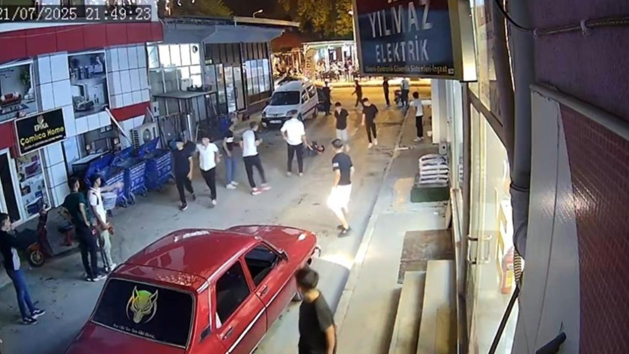 Sosyal medyada başladı, sokağa taştı