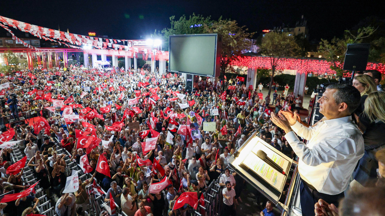 Mitinge katılanlara Erdoğan gözaltısı