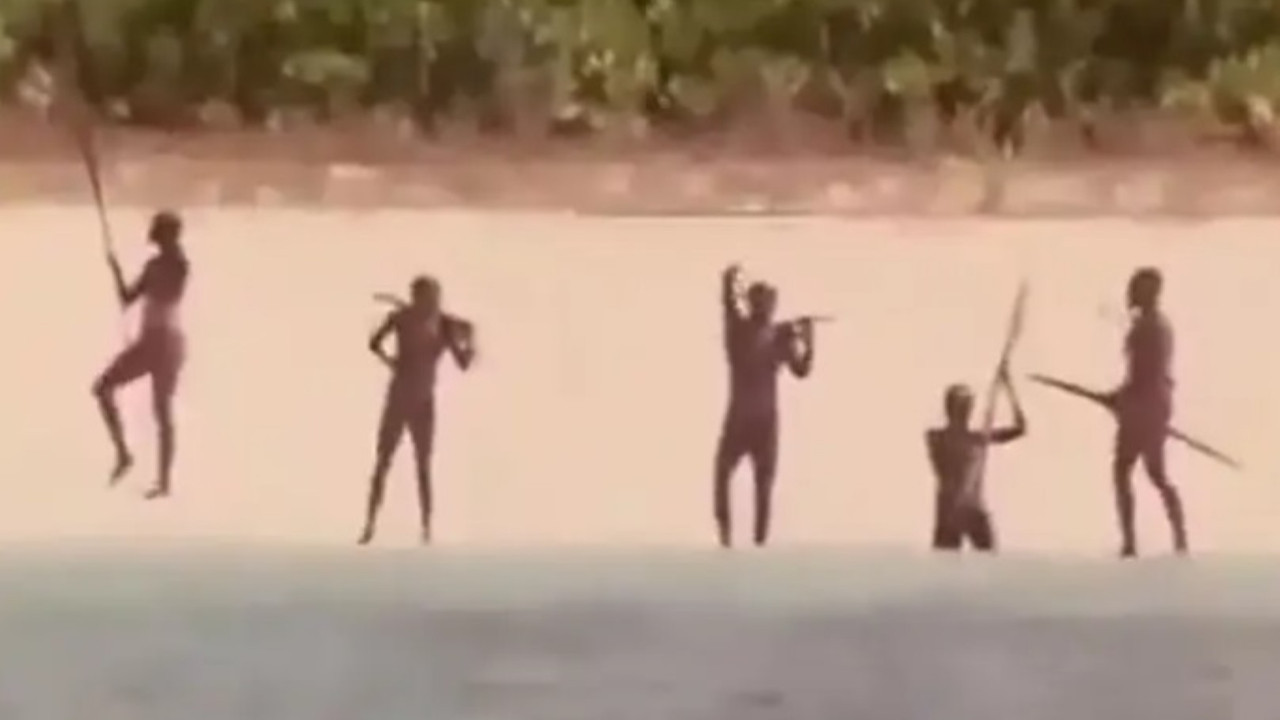 Dünyanın en izole halkıyla temas kurma mücadelesi