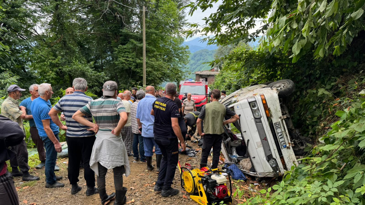 Rize'de feci kaza! Çay toplamaya gidiyorlardı: 2 ölü, 3 yaralı