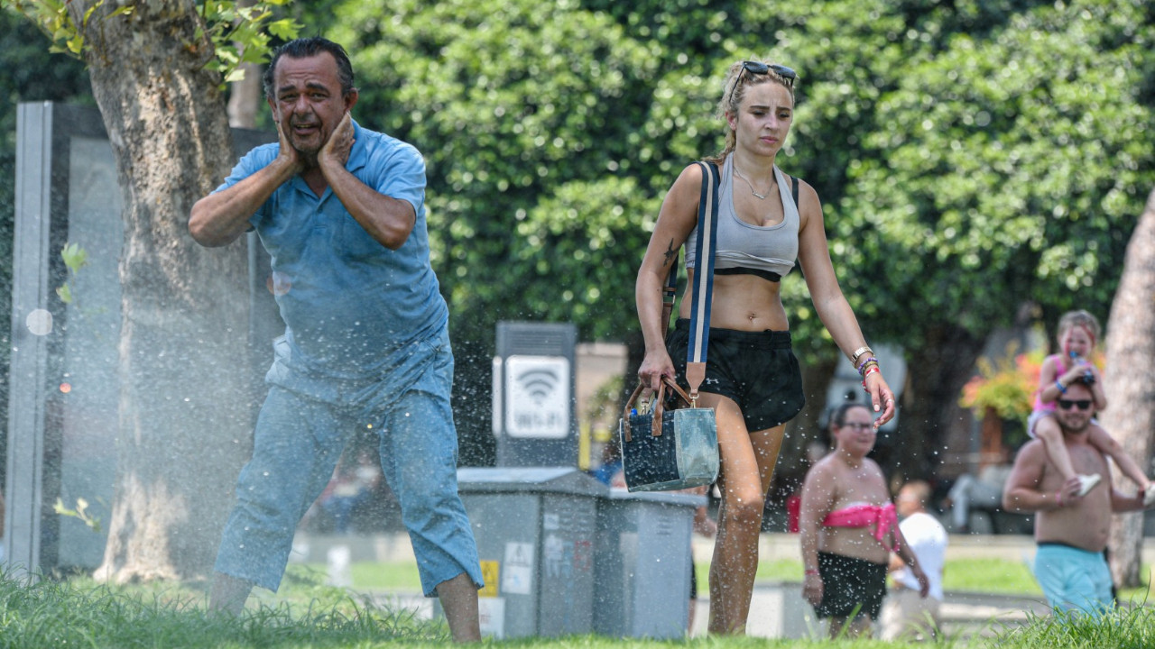 Türkiye'de sıcaklık rekor kırıldı: 50,6 derece