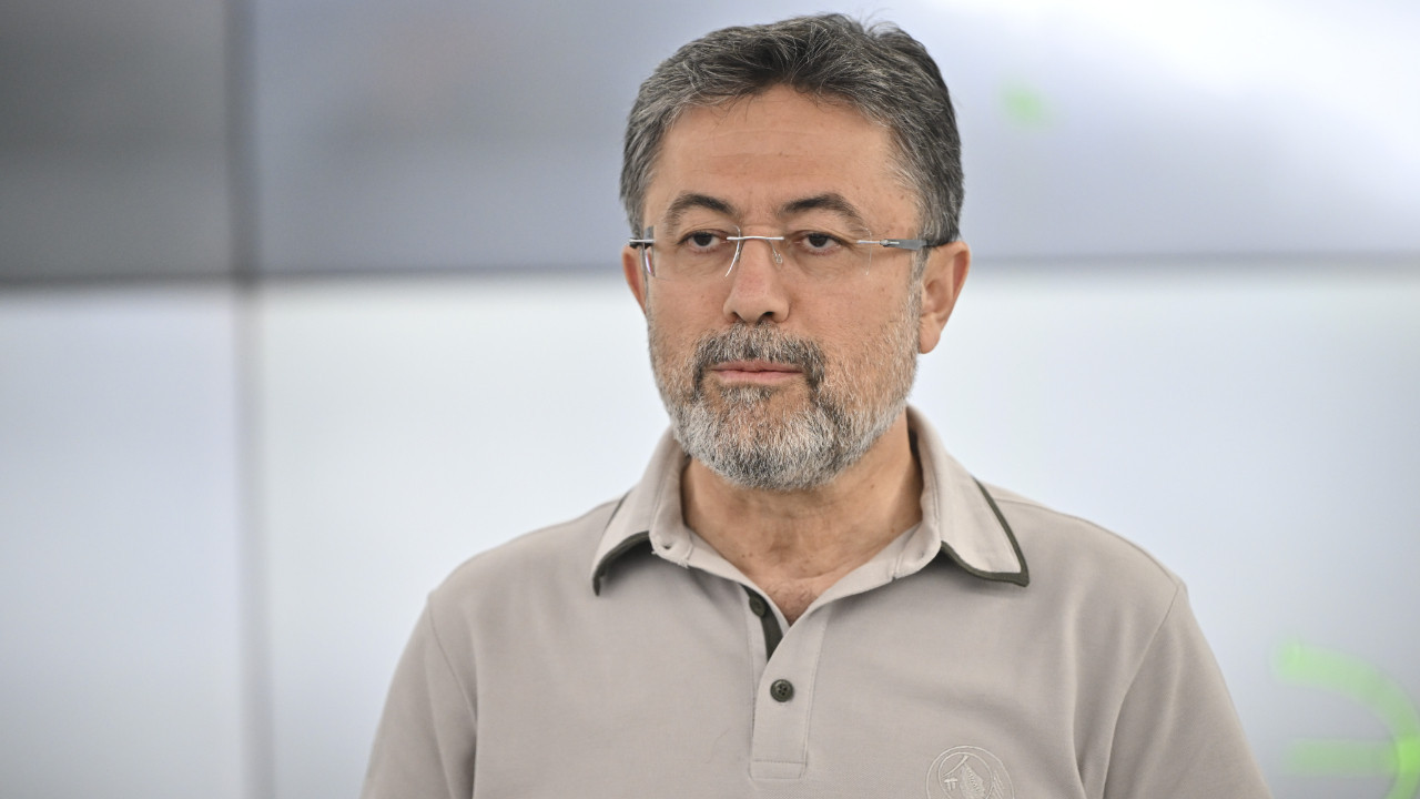 Bakan Yumaklı son durumu açıkladı: Üç il yanıyor, riskli bölgeler var