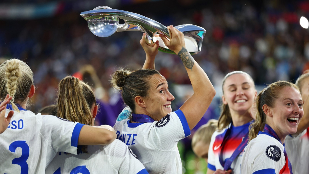 Kırık bacakla Avrupa şampiyonu oldu: İngiltere kahraman kaptanını konuşuyor