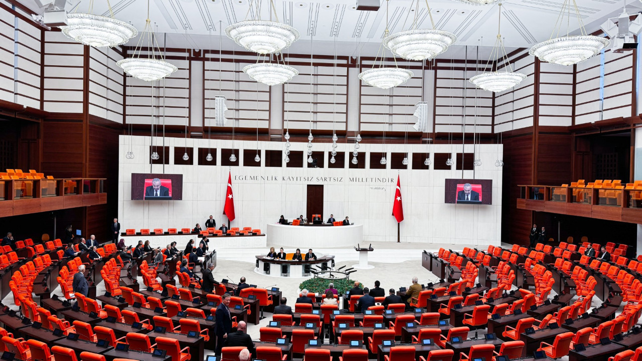 Vekillere altı ayda 114 milyonluk sağlık harcaması