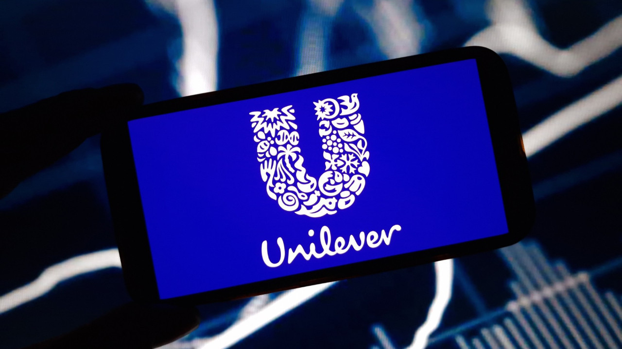 Dev şirket tüm dünyada işe alımları durdurdu