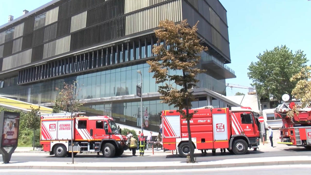 Şişli Tapu Müdürlüğü’nde yangın