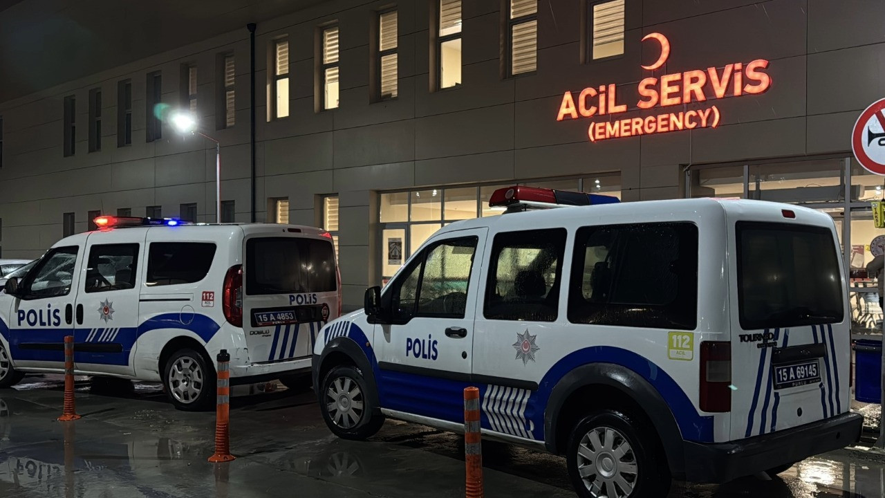 Su kavgasında yeğenini tüfekle vurdu