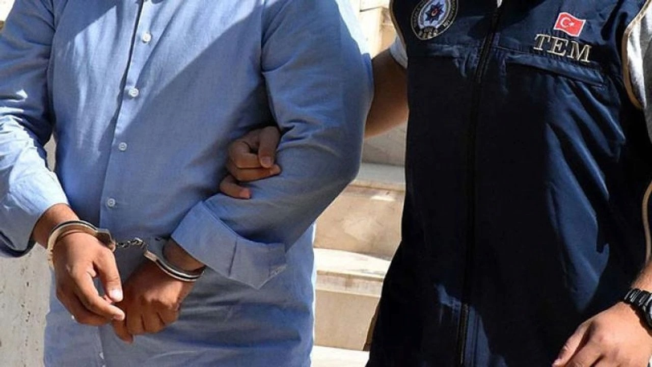 Havaya ateş açtılar, yangın çıktı, 2 kişi yakalandı