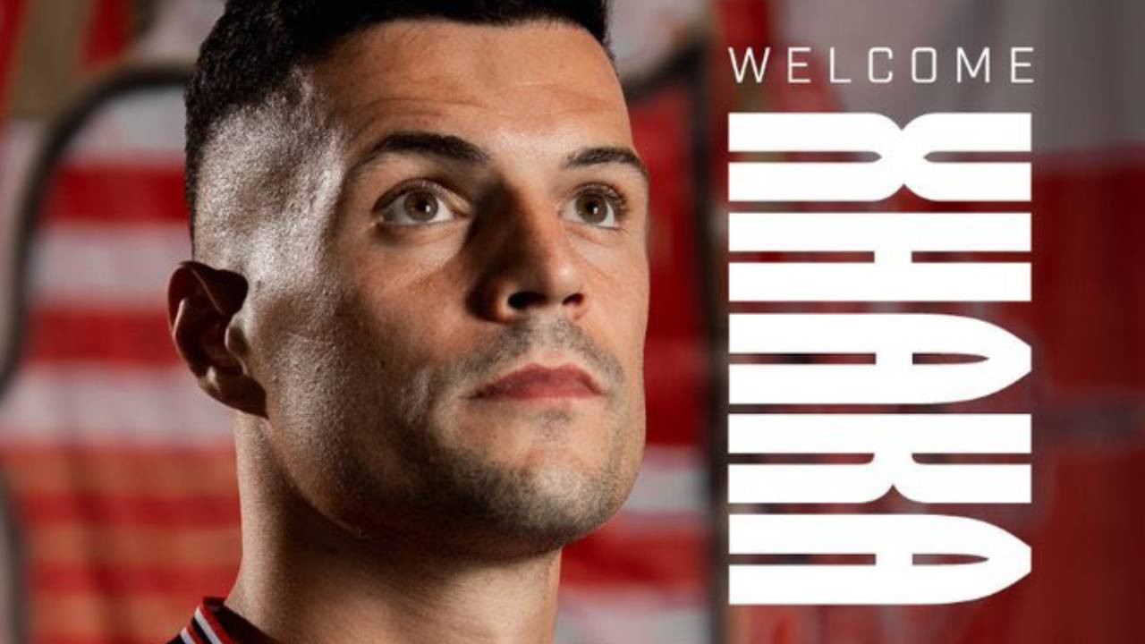 Xhaka imzayı attı: Fenerbahçe ve Galatasaray istemişti