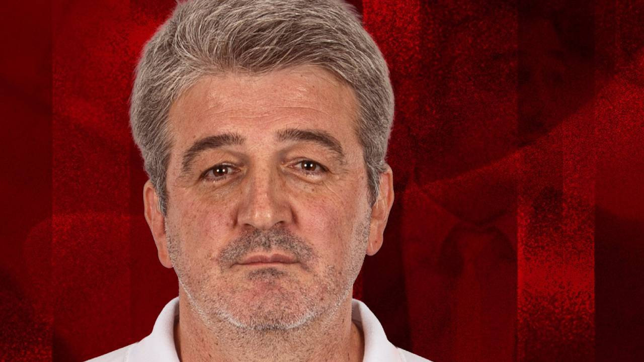 Karşıyaka'da yeni hoca efsane isim oldu