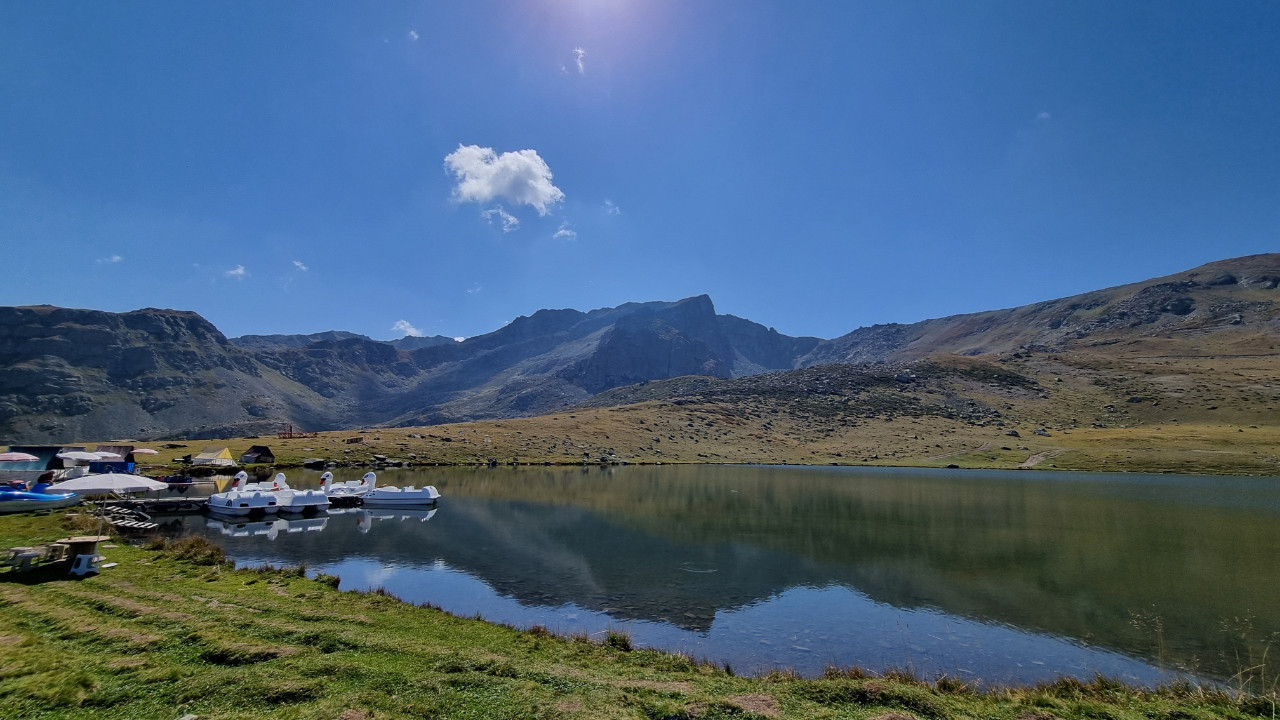 Binlerce metre yükseklikteki göllerde bile plastik var