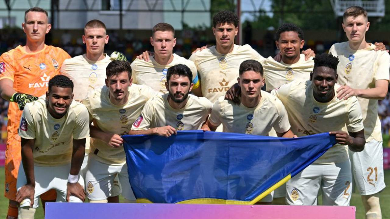 Arda Turan lige iyi başladı: Tek gollü galibiyet