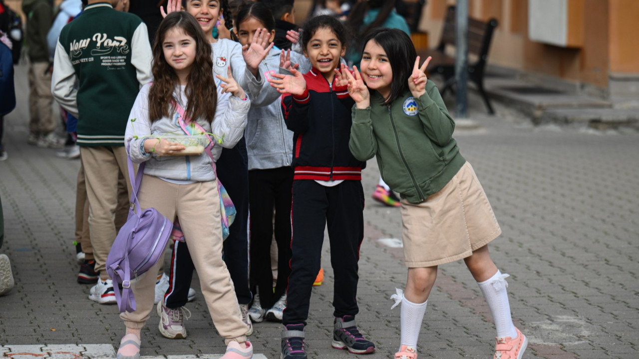 Veliden CİMER'e kıyafet telefonu