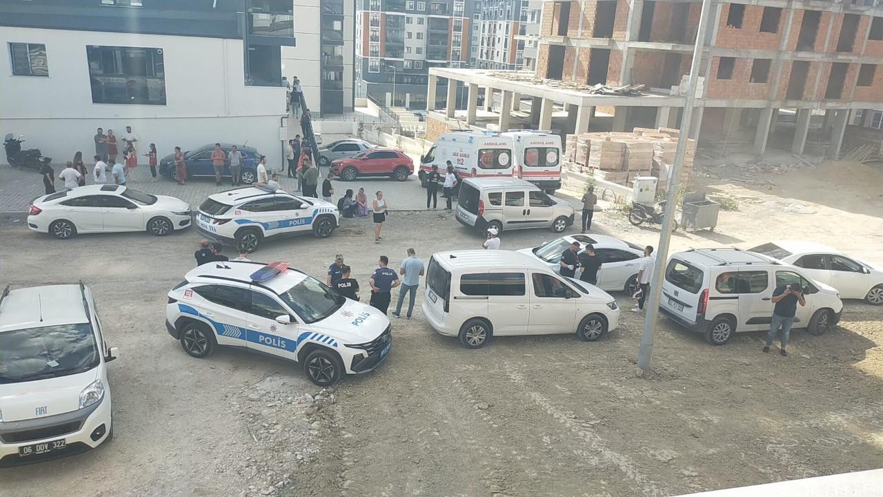 Aile katliamı: Eşini ve oğlunu öldürdü