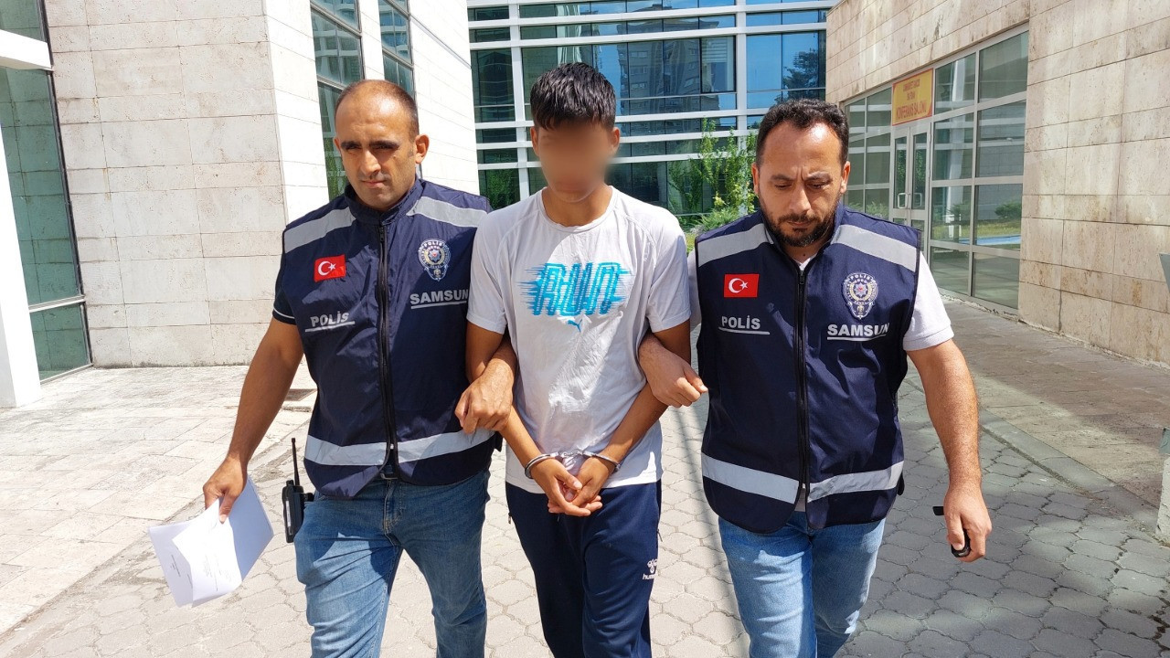 Kamyonu çaldı, içindekileri satıp geri getirdi