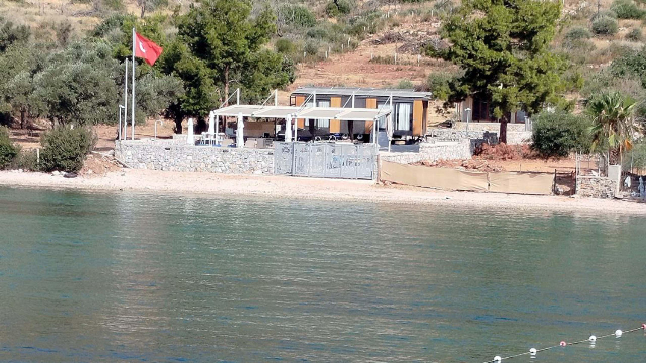 Sahile 'Berlin Duvarı': İnceleme başlatıldı