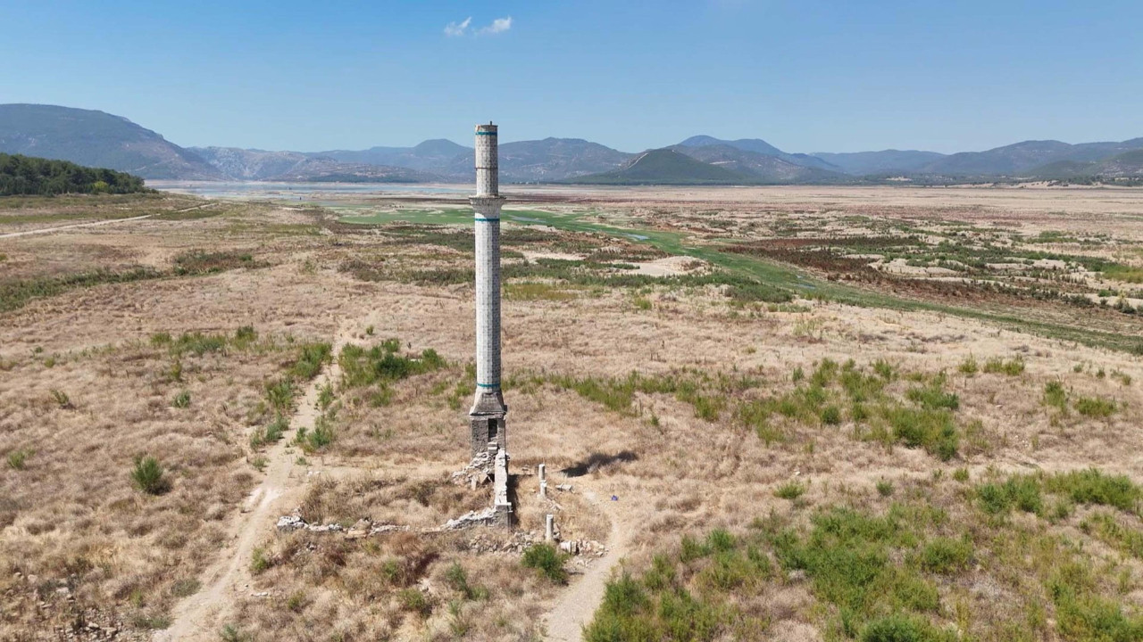 Kuraklık İzmir’i vurdu: Su seviyesi yüzde 8’e geriledi