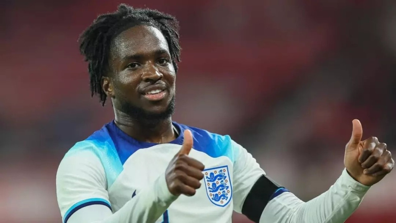 Beşiktaş ve Trabzonspor, kanat transferinde karşı karşıya geldi