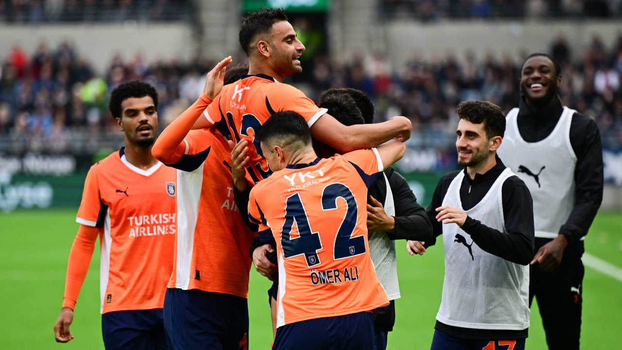 Başakşehir Norveç'te kötü başladı, iyi bitirdi!