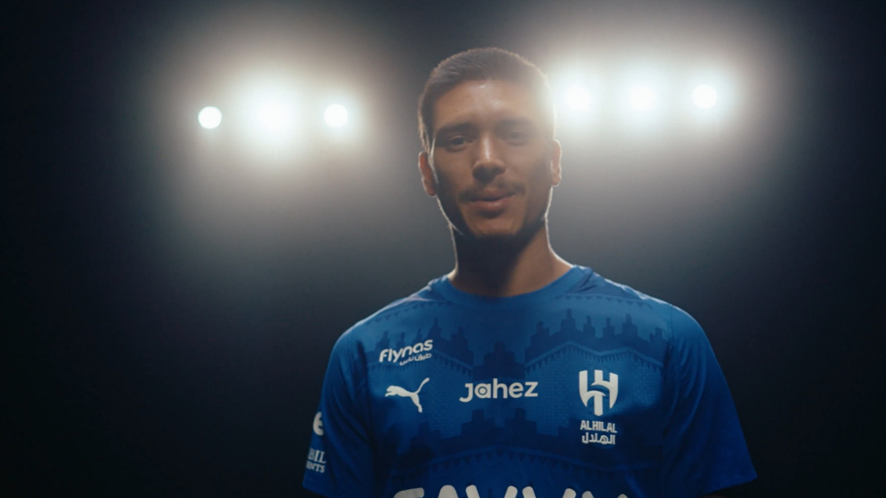 Al Hilal, Liverpool'un yıldızını kaptı