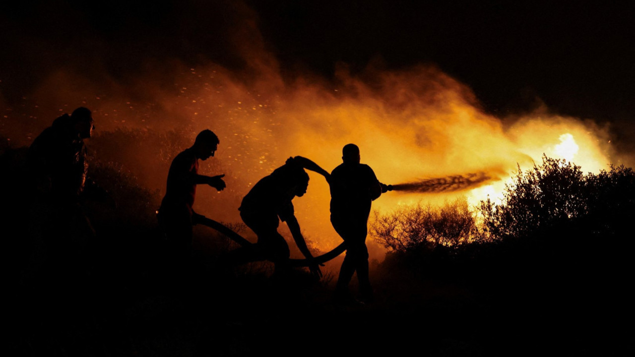 Komşuda büyük yangın: Bölge tahliye edildi