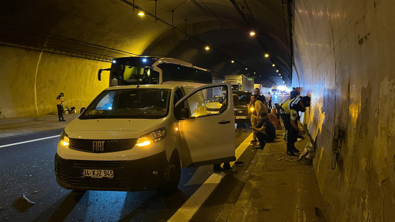 TEM'de zincirleme kaza: 5 yaralı