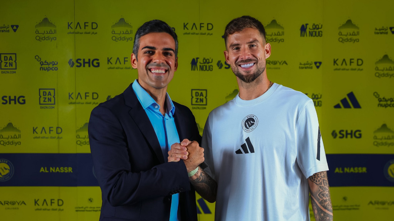 Barcelona'dan ayrıldı: Jesus ve Ronaldo'nun Al Nassr'ına gitti