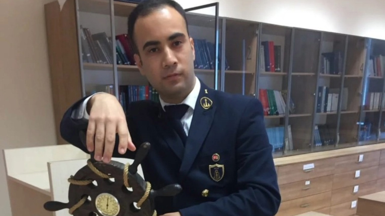 Boğularak can veren denizcilik fakültesi öğrencisi toprağa verildi