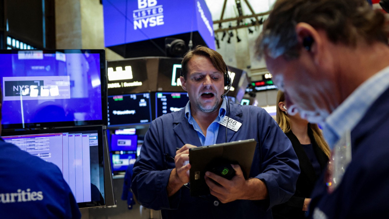 Piyasalarda faiz rüzgarı