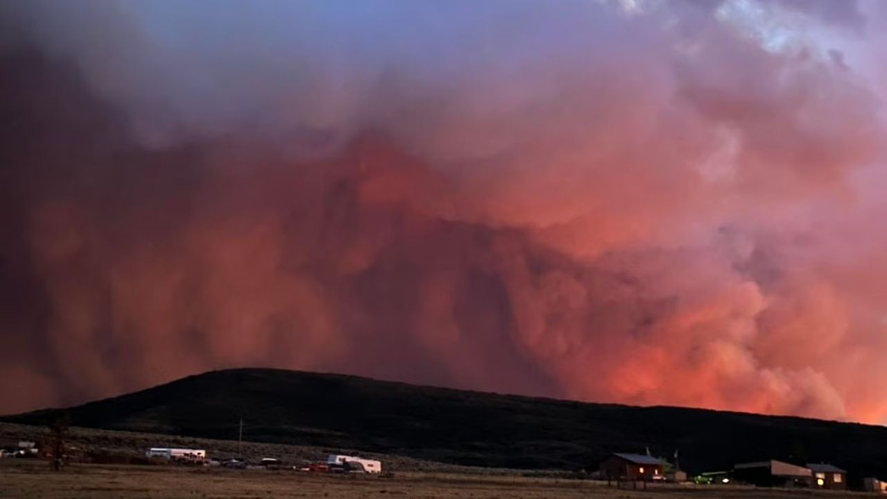 Şiddetli orman yangını: Hapishane boşaltıldı
