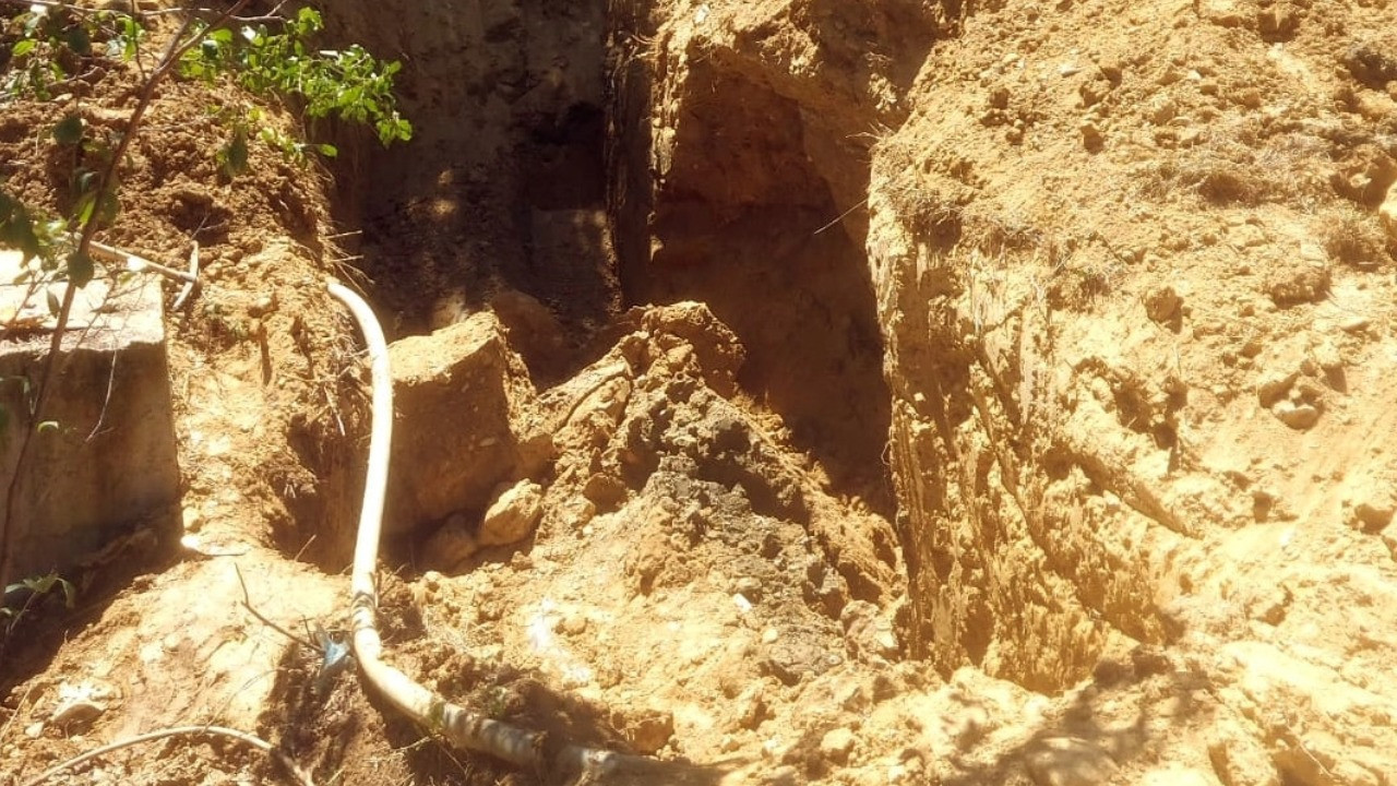 Toprak altında hayatını kaybetti