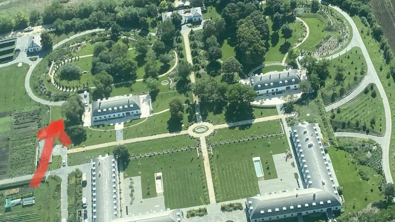 Başbakanın inşa halindeki malikanesi tepki çekti