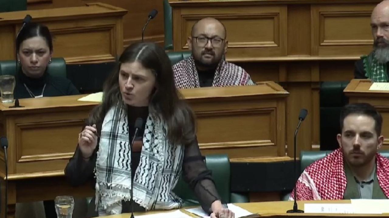 Parlamentoda Filistin kavgası: Milletvekilini salondan kovdular