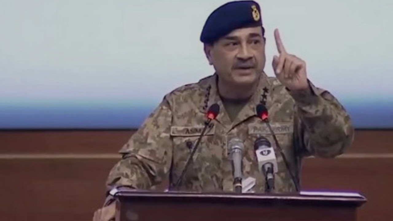 Tansiyon fırladı: Genelkurmay Başkanı, ülkenin en zengin ismini tehdit etti