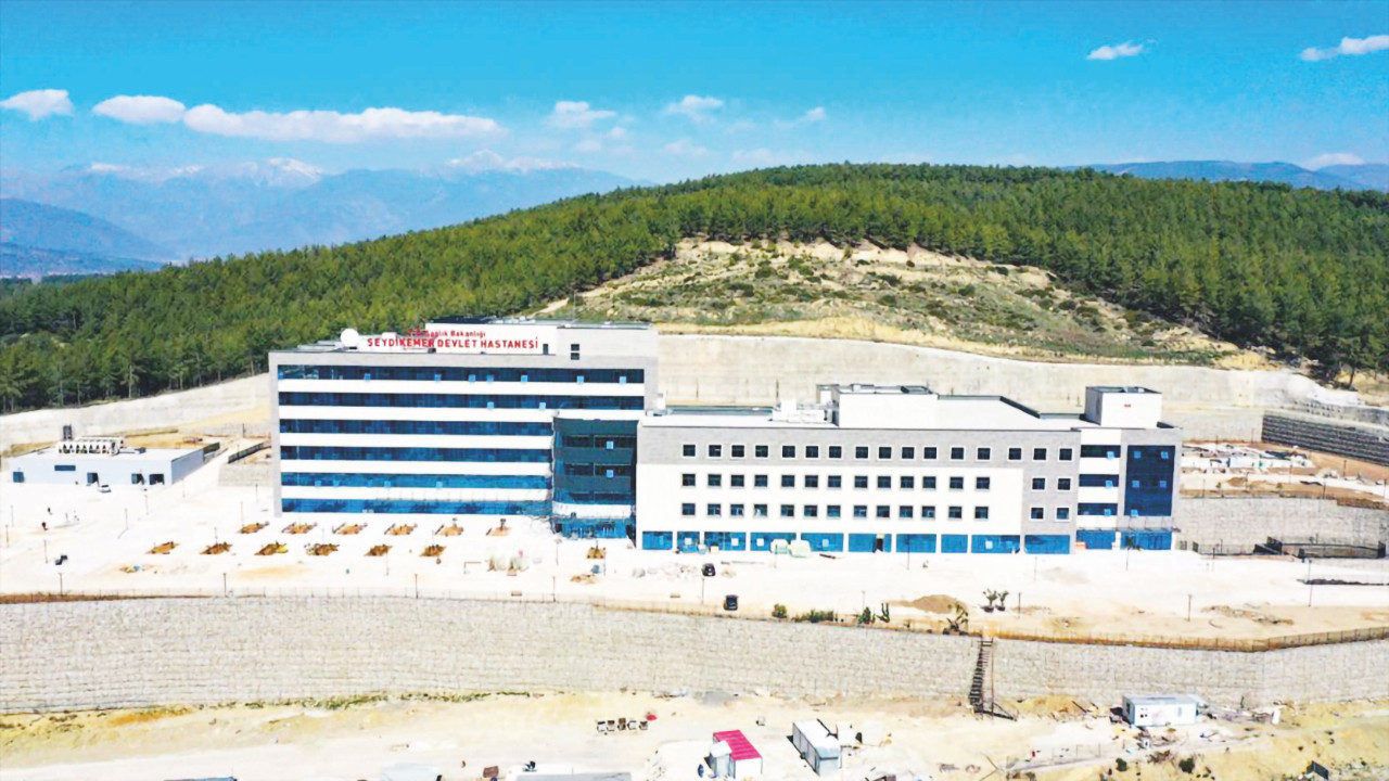 11 diyaliz cihazı 2.5 yıldır depoda!