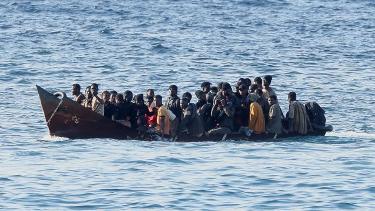 İtalya açıklarında facia: En az 20 göçmen öldü