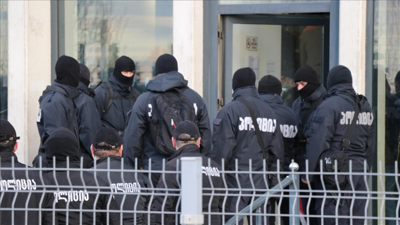 Türkiye'nin aradığı 12 kişiye Gürcistan'da operasyon