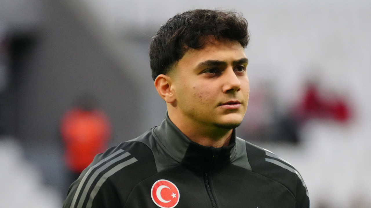 Beşiktaş'ta şok: Oyuna girdi, ilk deparda sakatlandı