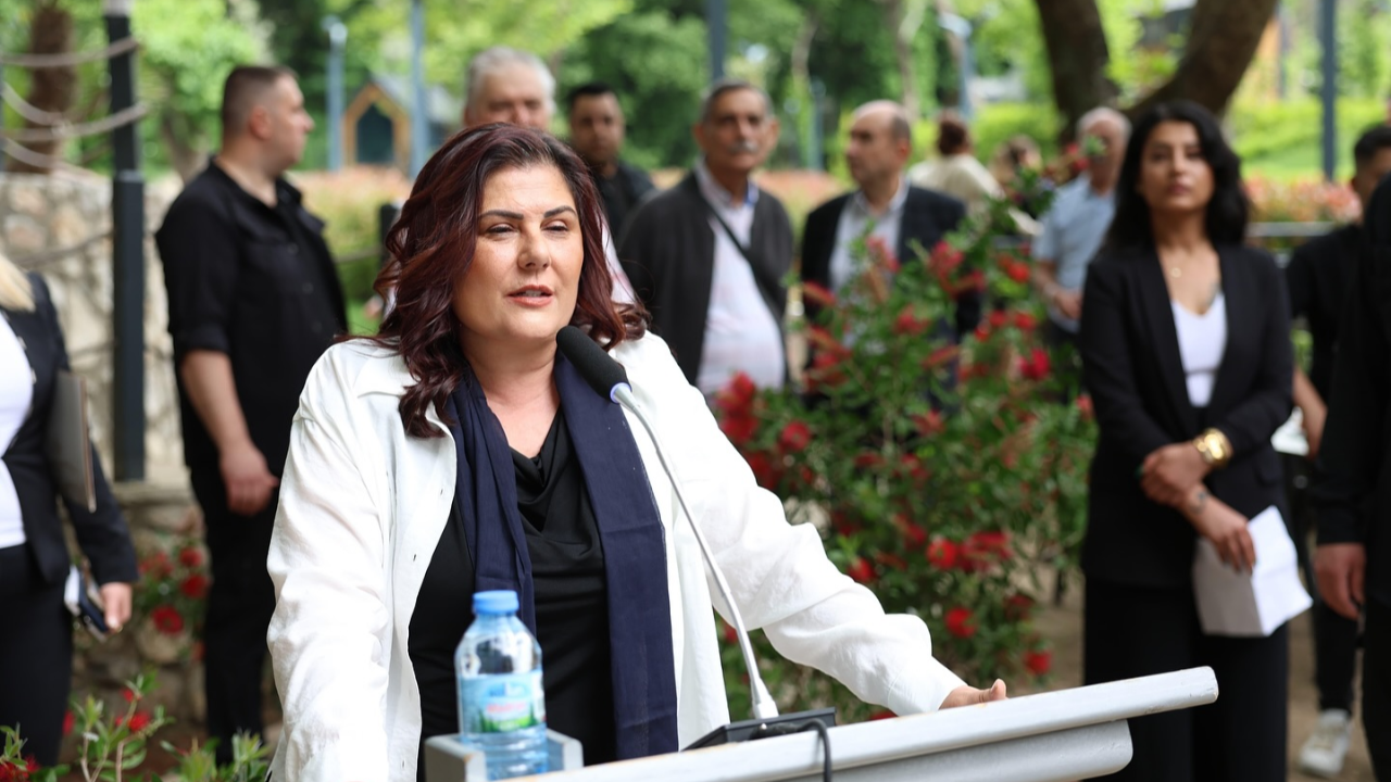 Özlem Çerçioğlu CHP'den istifa etti