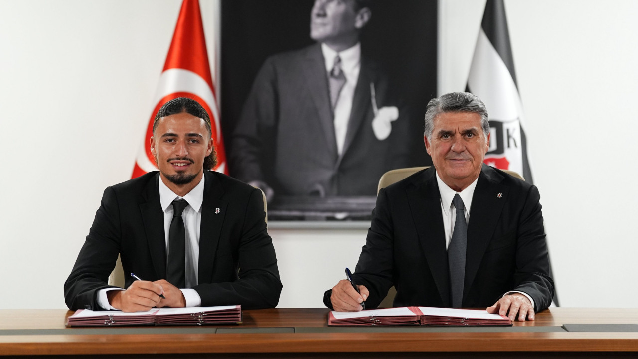 Beşiktaş, yeni transferiyle 5 yıllık imza attı