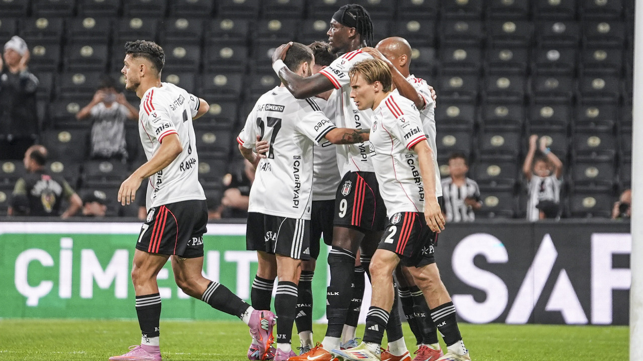 Beşiktaş, Avrupa kadrosunu değiştirdi